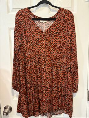 Easel Rust Orange and Black Leopard-Print Button-Front Tunic